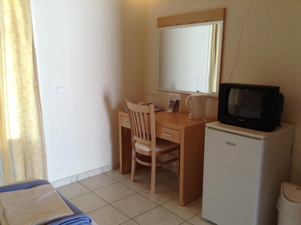 Marialena Village Platanias  Rom bilde