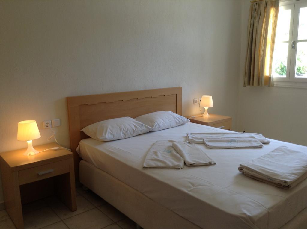 Marialena Village Platanias  Rom bilde